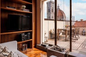 Гостиница Repubblica Firenze Luxury Apartments | UNA Esperienze  Флоренция